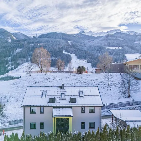 Le Soleil Apartment *